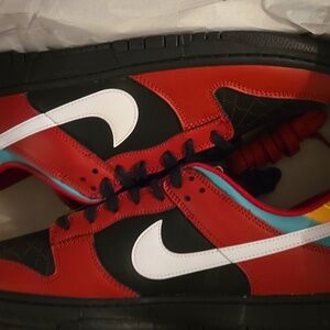 Mens Nike dunk low retro LTD